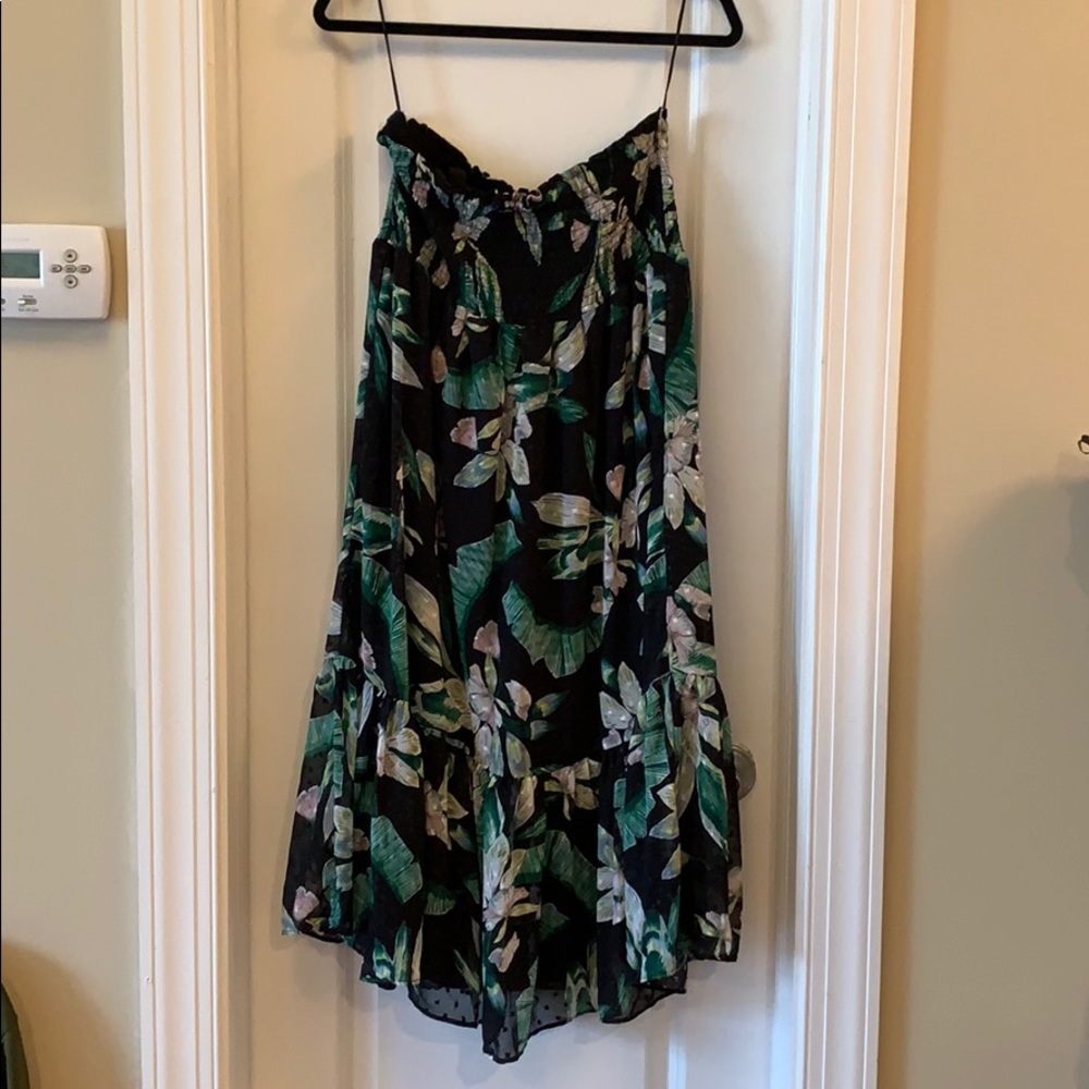 NWOT Stella & Dot Lizzie botanical dress